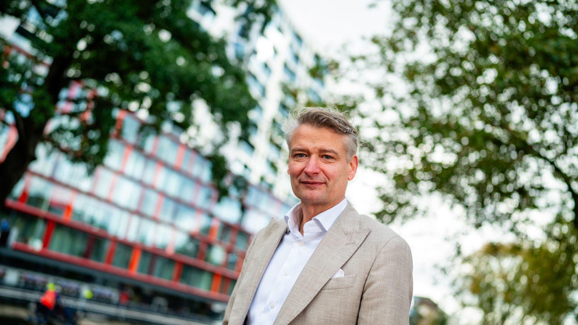 Dennis Van Der Putten 2024 10 23 018