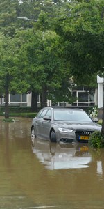 Overstrominglimburg2021 HR Shutterstock 2008562885