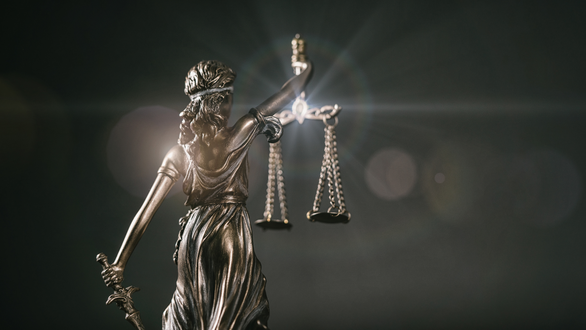 Shutterstock 1275481303