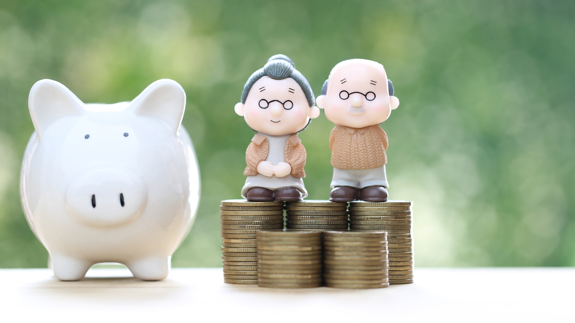 Pensioenpaar Sparen Shutterstock 2560387915